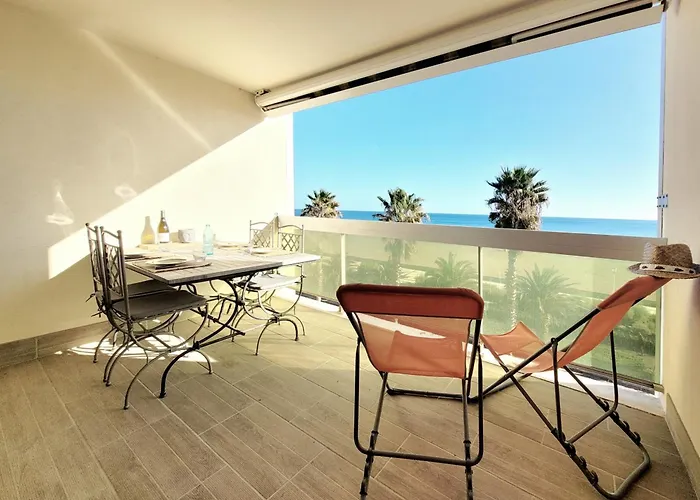 Canet-en-roussillon: T2 Moderne Avec Terrasse, Parking Prive Et Ascenseur Pour 4 Pers - Fr-1-794-129 Апартаменты